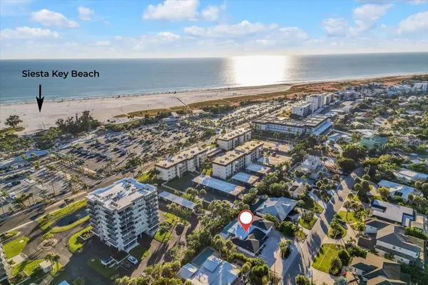 5624 CAPE LEYTE DR, Sarasota, FL 34242