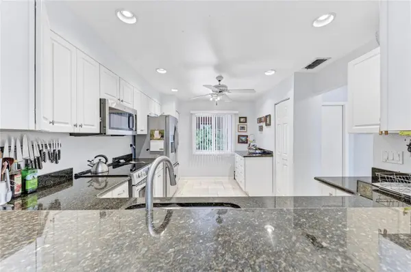 6101 34TH ST W #11G, Bradenton, FL 34210