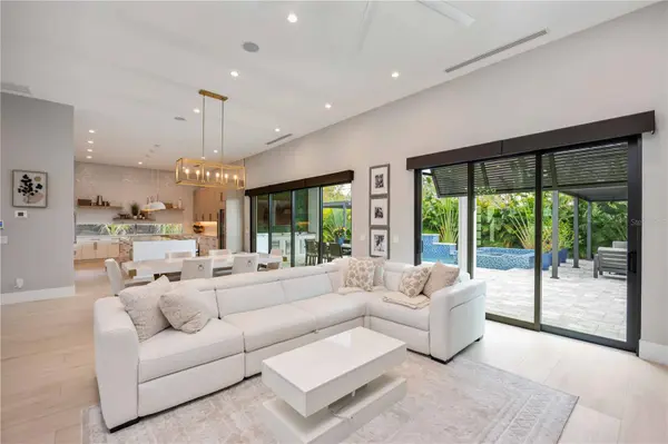 2314 PROSPECT ST, Sarasota, FL 34239