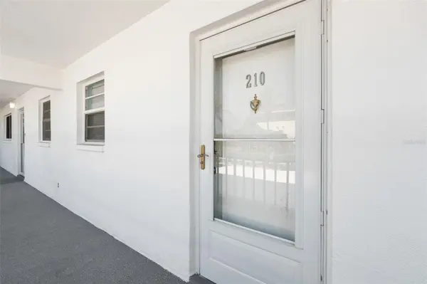 5600 BEACH WAY DR #210, Sarasota, FL 34242