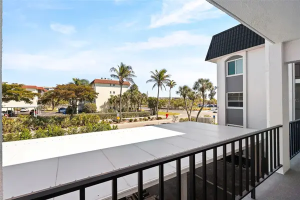 5600 BEACH WAY DR #210, Sarasota, FL 34242