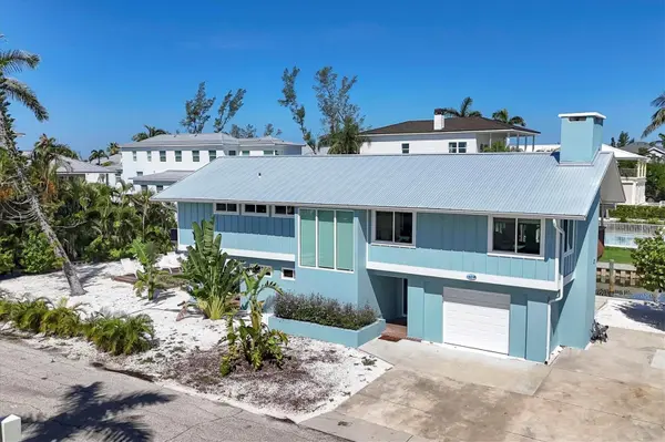 825 TARAWITT DR, Longboat Key, FL 34228