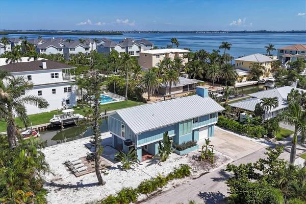 825 TARAWITT DR, Longboat Key, FL 34228