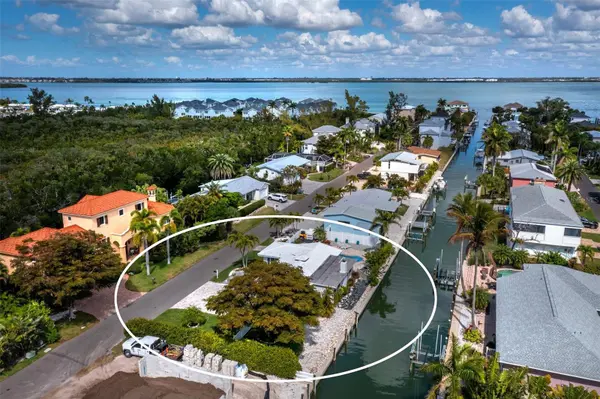 726 JUNGLE QUEEN WAY, Longboat Key, FL 34228