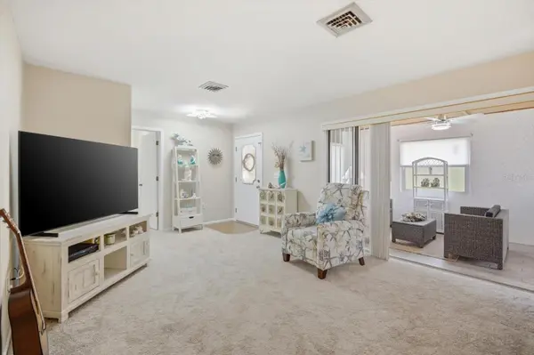 6108 PENNY LN, Bradenton, FL 34207