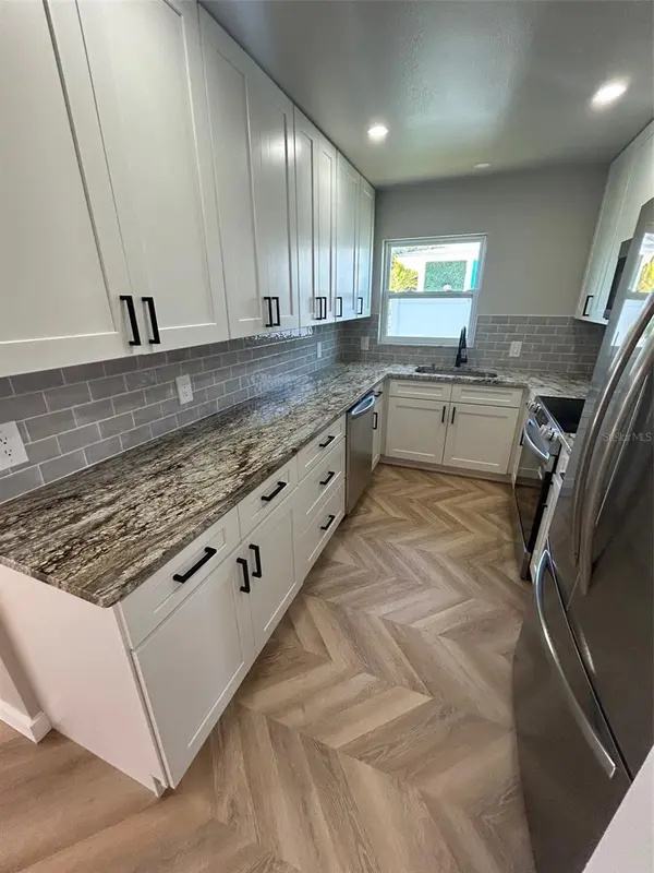 428 62ND ST, Holmes Beach, FL 34217