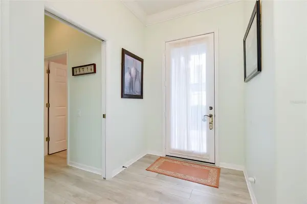 8639 54TH AVENUE CIR E, Bradenton, FL 34211