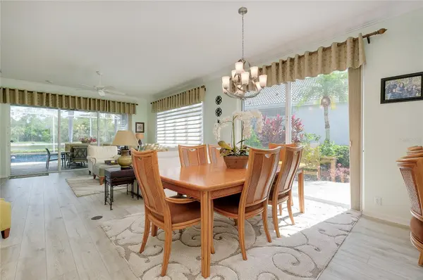 8639 54TH AVENUE CIR E, Bradenton, FL 34211