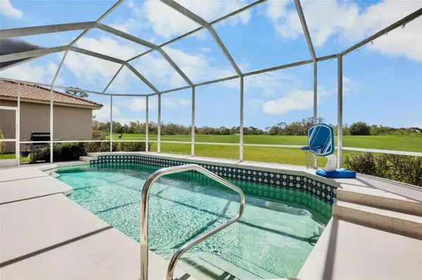 4383 SAMOSET DR, Sarasota, FL 34241