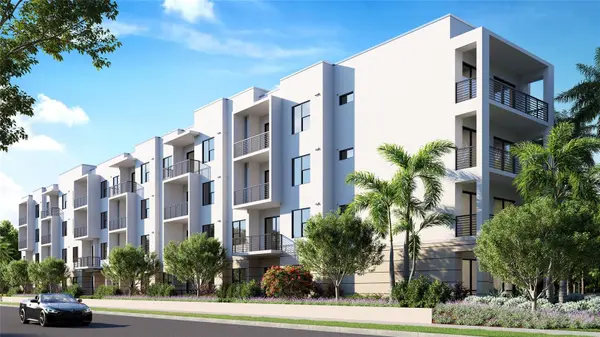 4950 REMINGTON DR #302, Sarasota, FL 34234