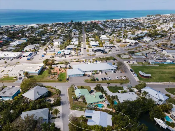 504 58TH ST, Holmes Beach, FL 34217