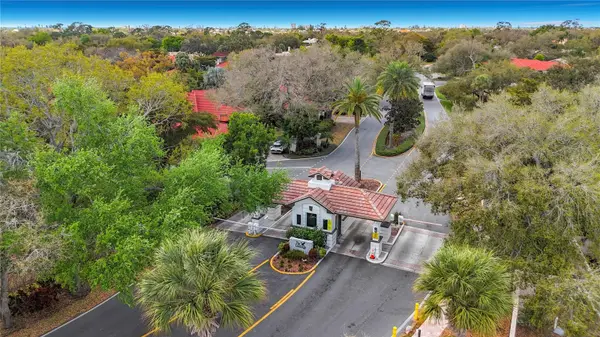 1445 LANDINGS CIR #69, Sarasota, FL 34231