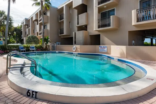 2312 GULF DR N #103, Bradenton Beach, FL 34217