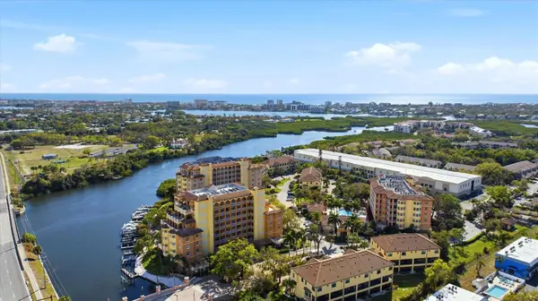 5531 CANNES CIR #603, Sarasota, FL 34231