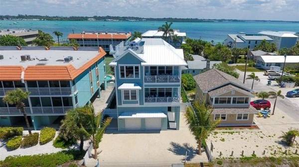 903 GULF DR S, Bradenton Beach, FL 34217