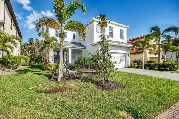 5215 TITLE ROW DR, Bradenton, FL 34210