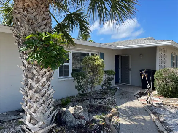 10307 SANDPIPER RD W, Bradenton, FL 34209