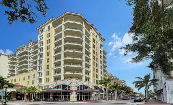 100 CENTRAL AVE #K817, Sarasota, FL 34236