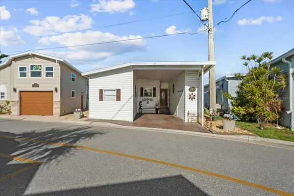 33 N STARBOARD DR, Venice, FL 34285