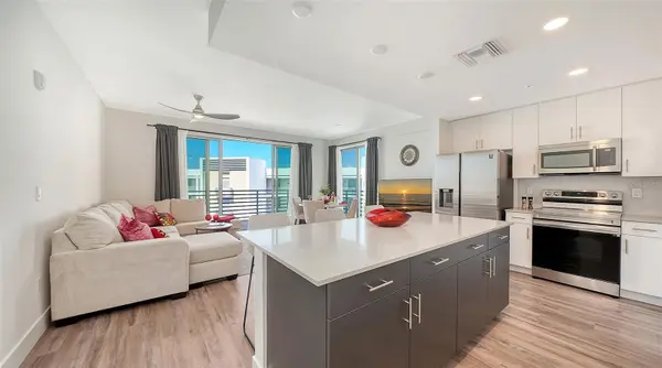 1703 N TAMIAMI TRL #511, Sarasota, FL 34234