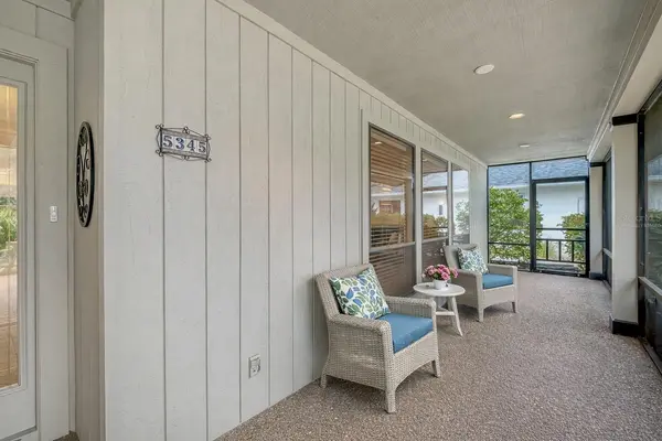 5345 SIESTA CT, Sarasota, FL 34242