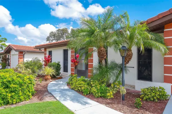 6004 VIVIENDA DR #8, Bradenton, FL 34207