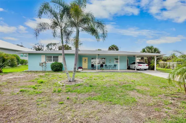 223 ROBERTS RD, Nokomis, FL 34275