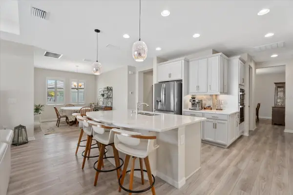 4607 RAINWATER GLN, Bradenton, FL 34211