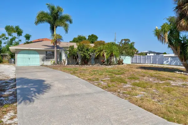2214 MICHELE DR, Sarasota, FL 34231