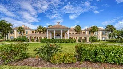 51 MACEWEN DR #12, Osprey, FL 34229