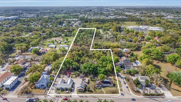 2008 53RD AVE E, Bradenton, FL 34203