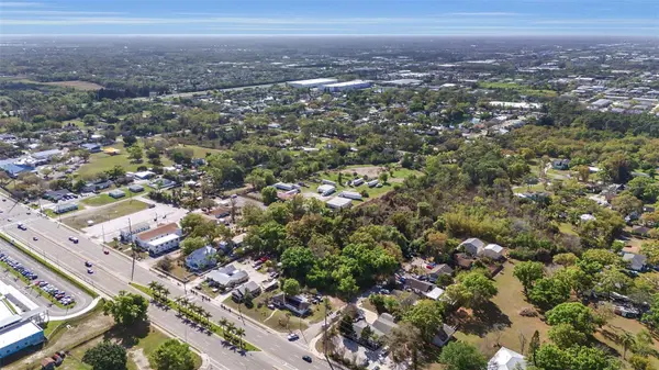 2008 53RD AVE E, Bradenton, FL 34203