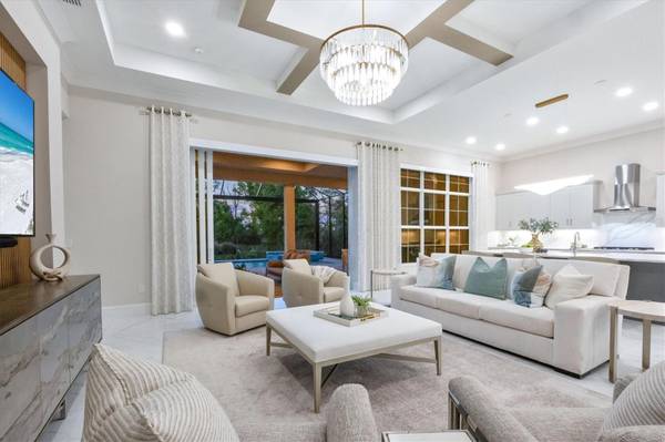 8352 SEA GLASS CT, Sarasota, FL 34240
