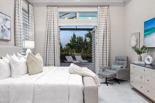 8352 SEA GLASS CT, Sarasota, FL 34240