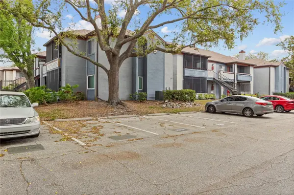 10265 GANDY BLVD N #1401, St Petersburg, FL 33702