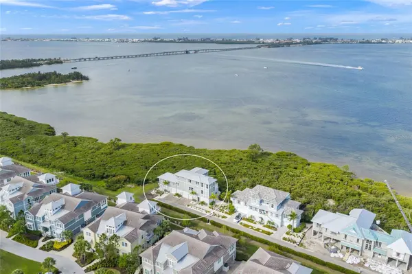 332 HARBOUR SOUND CT, Bradenton, FL 34209