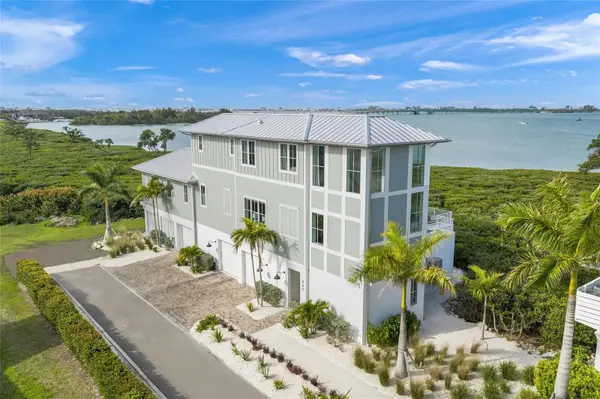 332 HARBOUR SOUND CT, Bradenton, FL 34209