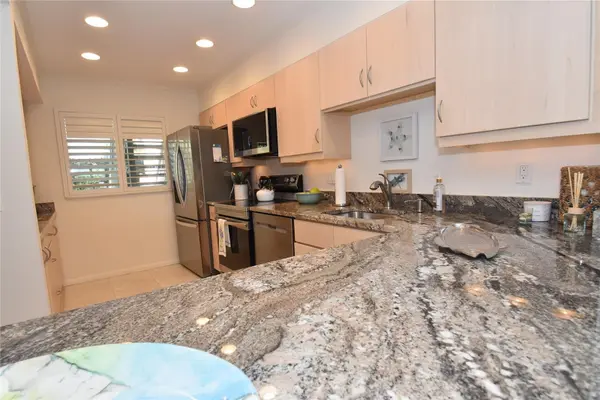 1510 PELICAN POINT DR #BA168, Sarasota, FL 34231