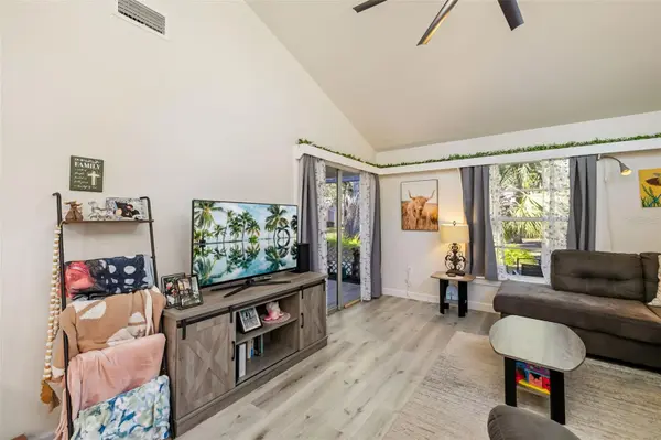 5023 VILLAGE GARDENS DR #29, Sarasota, FL 34234