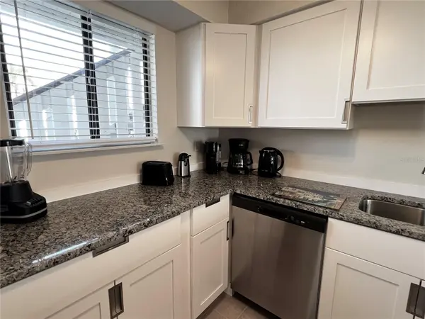1801 GULF DR N #125, Bradenton Beach, FL 34217