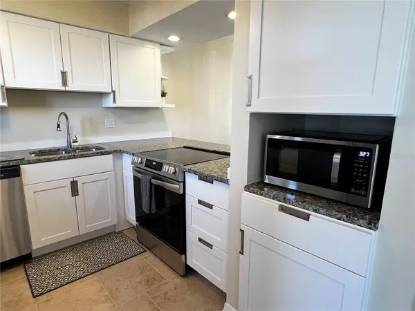 1801 GULF DR N #125, Bradenton Beach, FL 34217