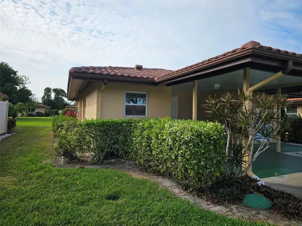 3304 MCDILL RD, Bradenton, FL 34207