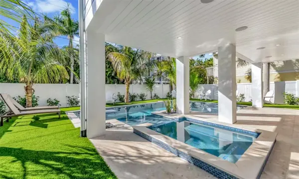 2210 AVENUE A, Bradenton Beach, FL 34217