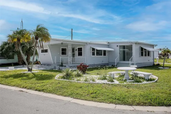 5105 8TH ST W, Bradenton, FL 34207