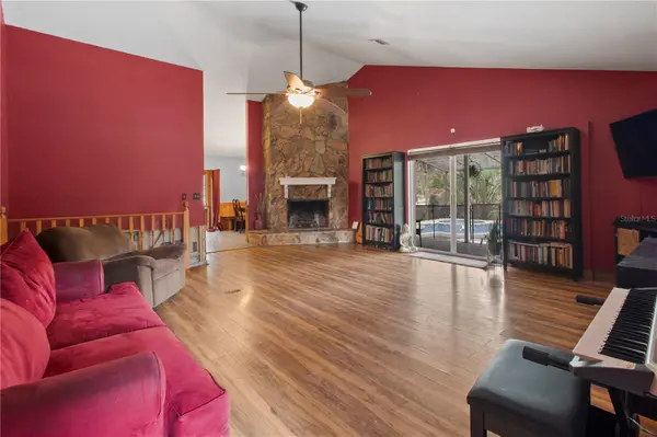 1143 MEYERS RD, Venice, FL 34292