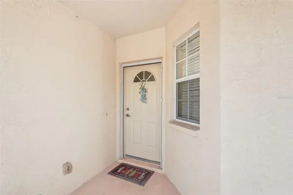 4270 VICENZA DR #D40, Venice, FL 34293