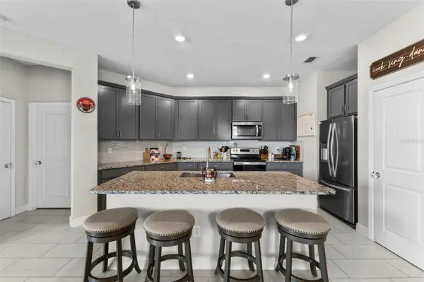 7434 35TH LN E, Sarasota, FL 34243