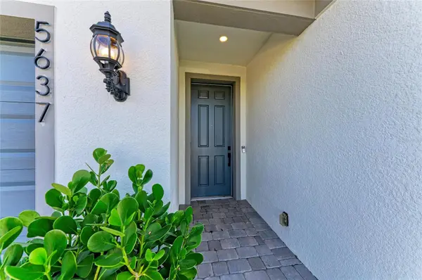 5637 SILVERSIDE PINE CT, Bradenton, FL 34211
