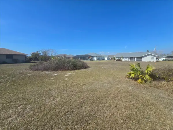 154 SANTOS DR, Punta Gorda, FL 33983