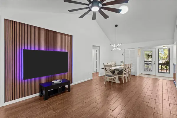 1636 BROOKHOUSE DR #230, Sarasota, FL 34231